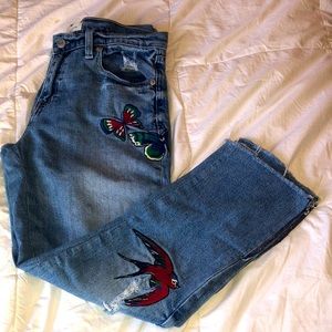 Gap Best Girlfriend embroidered Jean